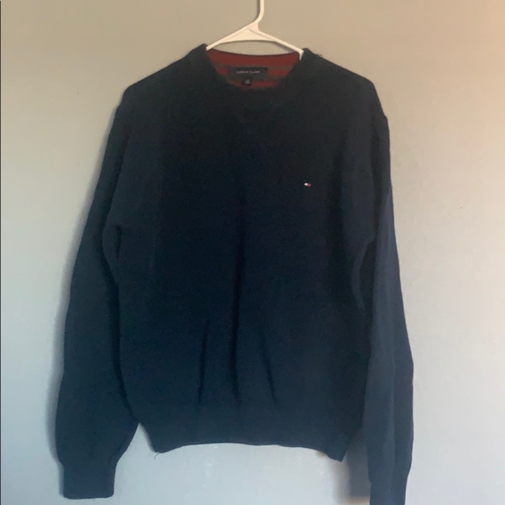 Blue Tommy Hilfiger sweatshirt